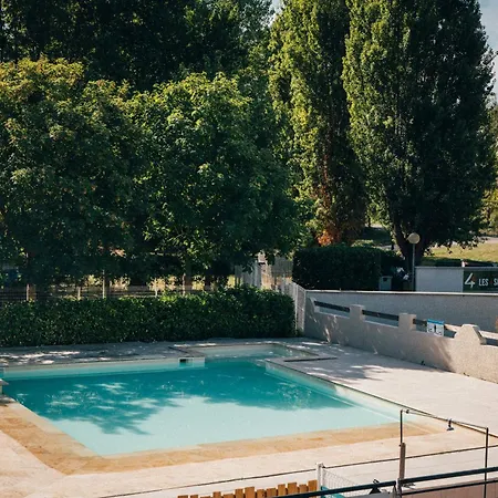 Les 4 Saisons Campingplatz Saint-Maurice-l'Exil